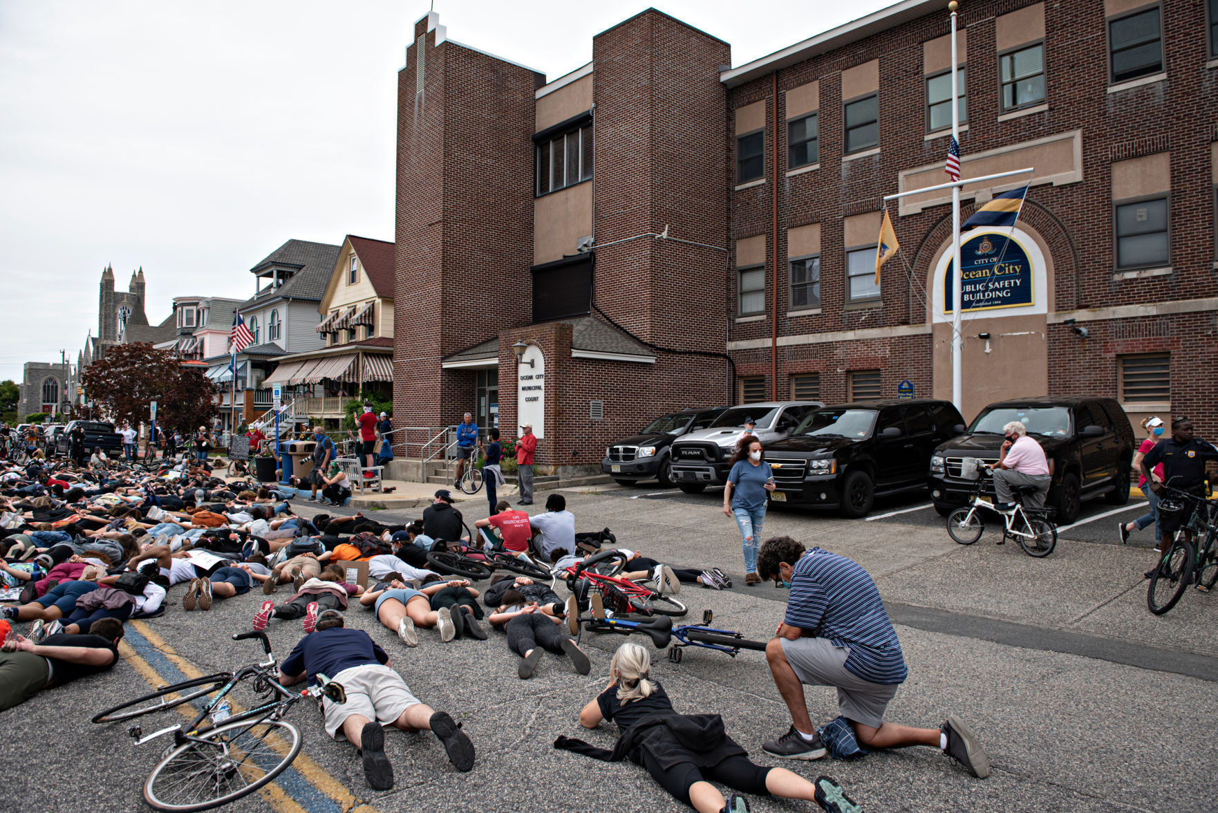060320_nws_ocprotest